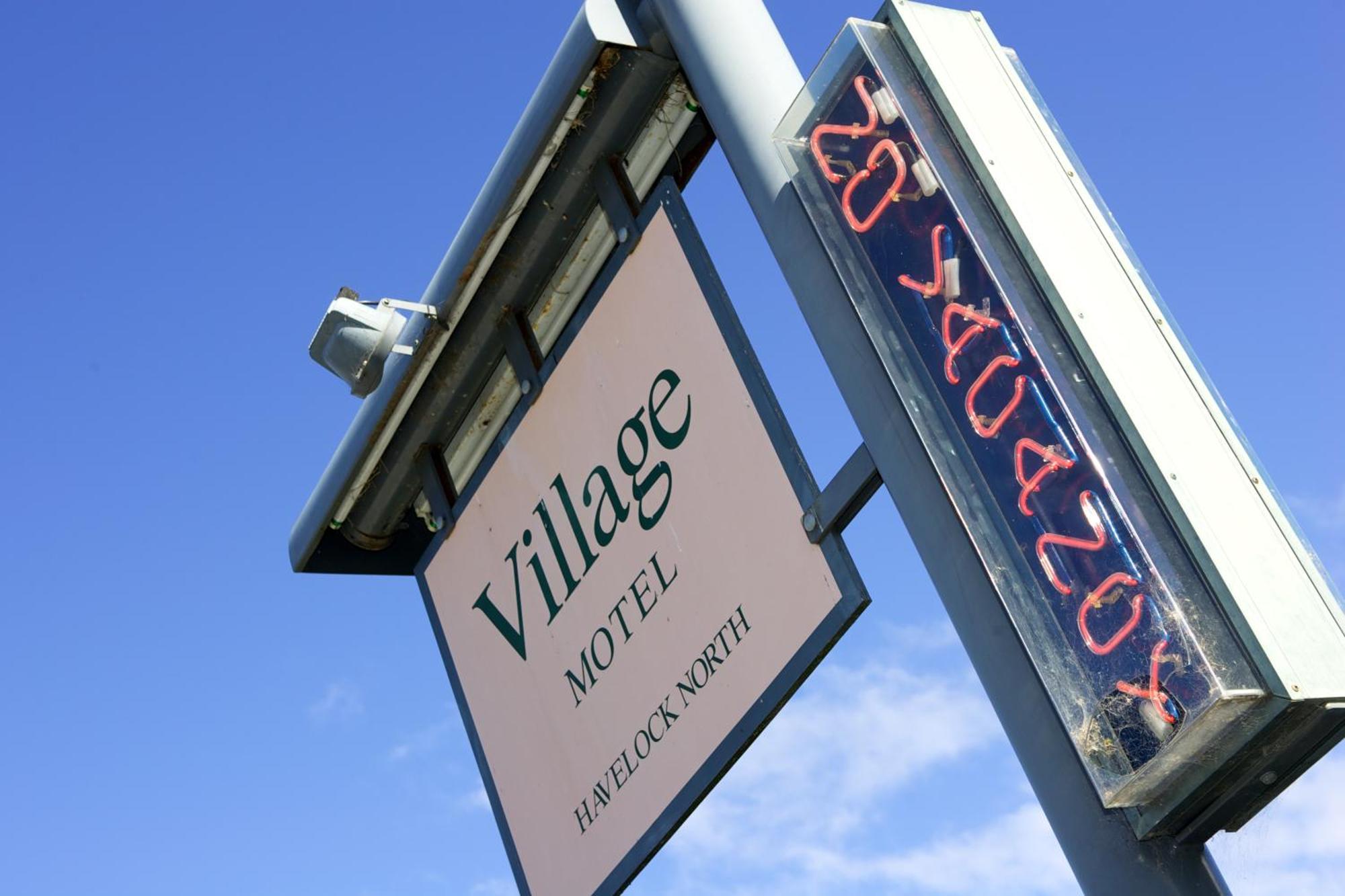 Village Motel Havelock North Exterior photo