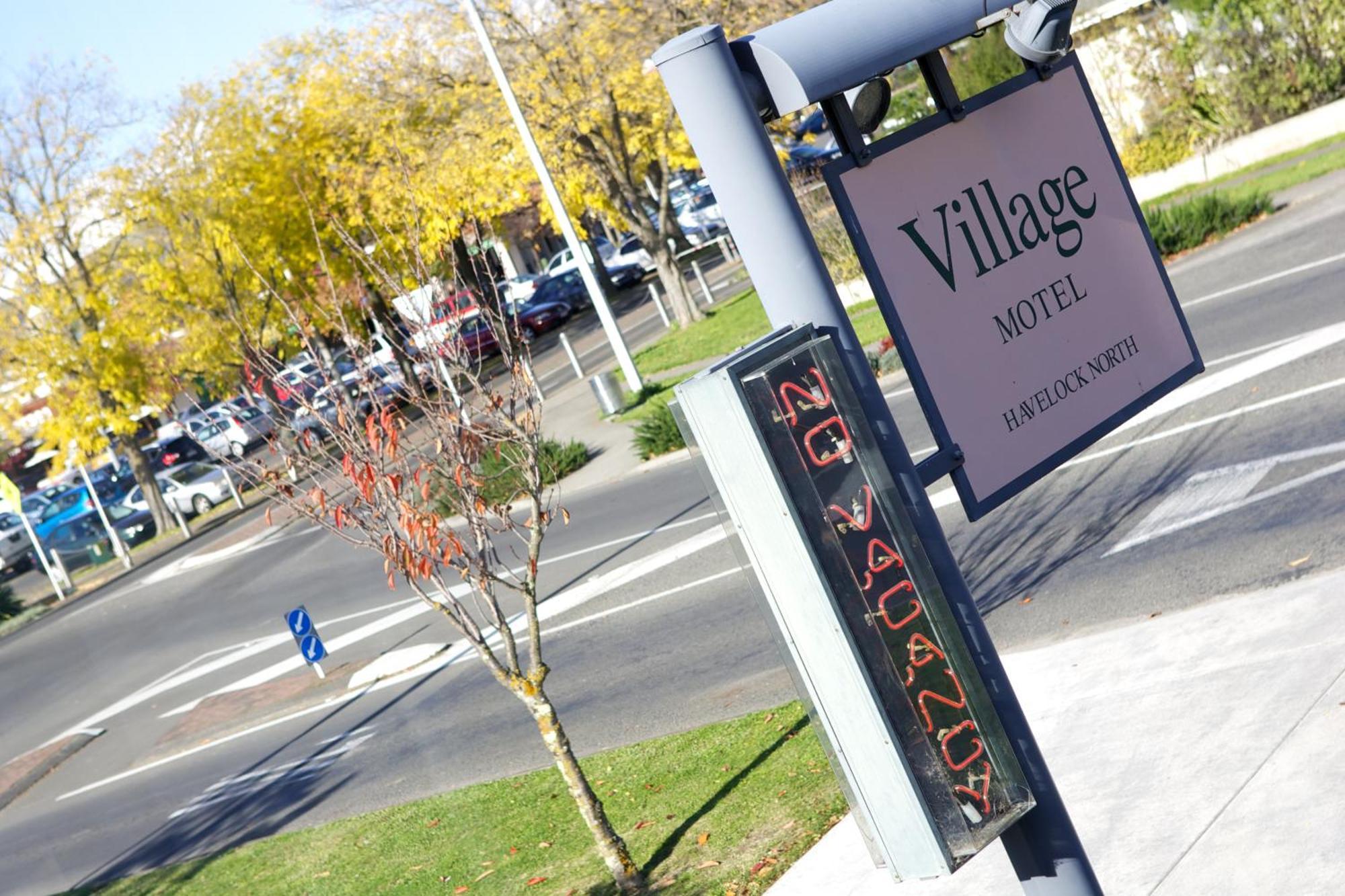 Village Motel Havelock North Exterior photo